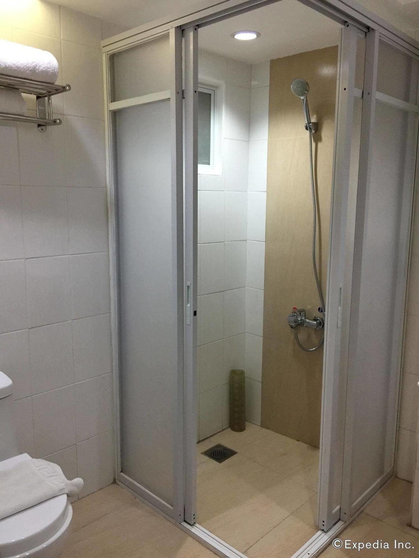 טאגבילראן סיטי Belian Hotel מראה חיצוני תמונה